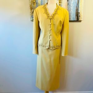 LESLIE FAY Women 2PC Stunning Butterscotch Mustard Beaded Skirt Suit Size 18